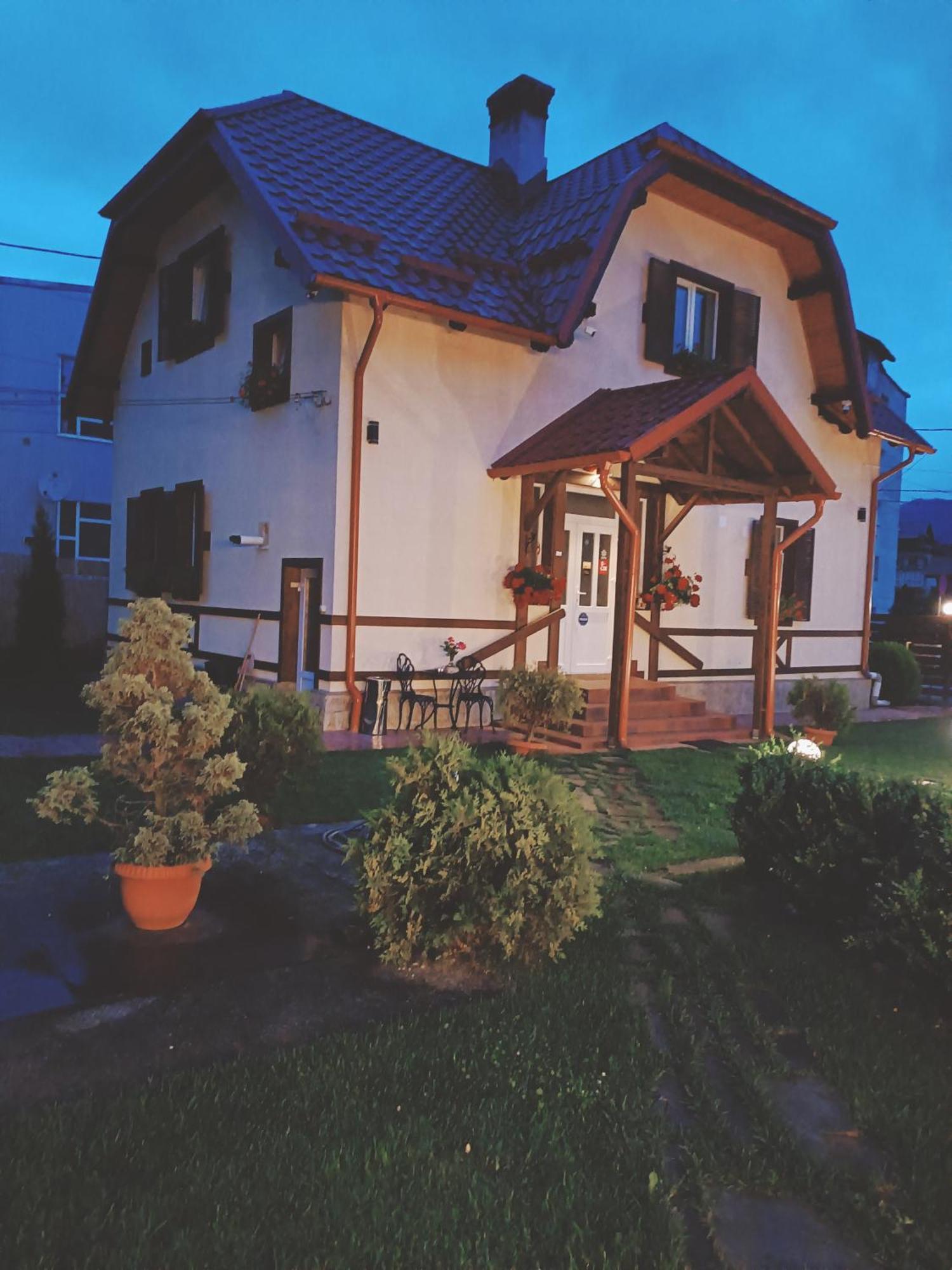 Residence Rooms Bucovina Câmpulung Moldovenesc Eksteriør bilde