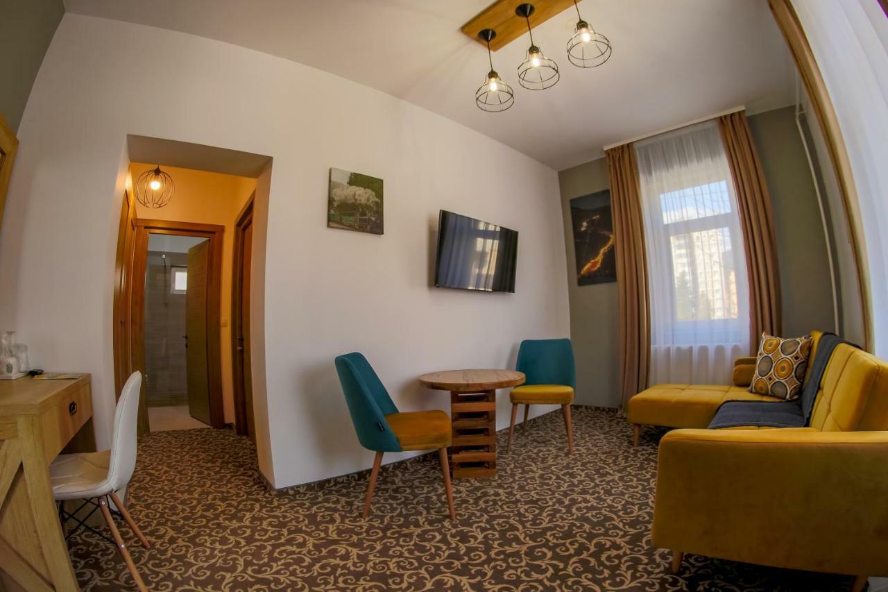 Residence Rooms Bucovina Câmpulung Moldovenesc Eksteriør bilde